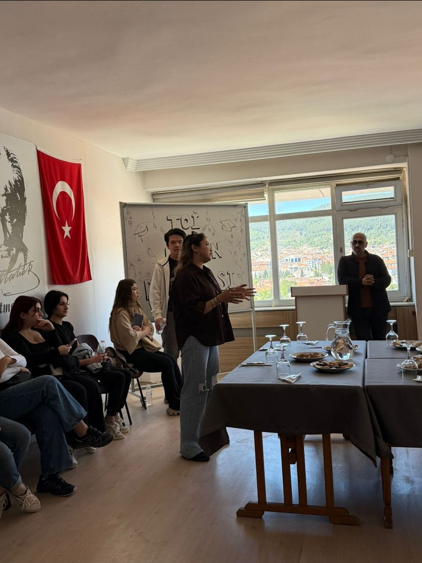  Muğla Meslek Yüksekokulu Turizm ve Otel İşletmeciliği Mezun-Öğrenci Buluşması